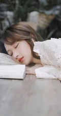 何宣林清新绿色唯美写真图片，纯美白衣清新浪漫