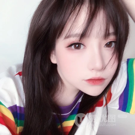 居家长发少女生活大头照头像图片