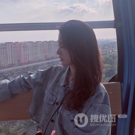 居家长发少女生活大头照头像图片