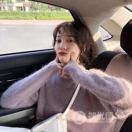 长发大眼，非常适合4月的女生微信头像图片