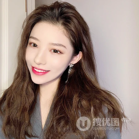超清纯双马尾辫女生和苹果等高清头像套图
