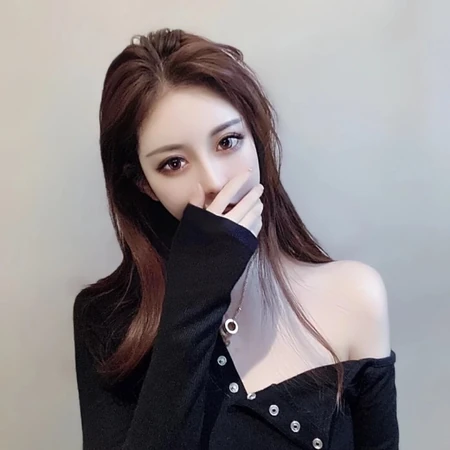 长发气质柔美的霸气女生头像4月6日推荐三