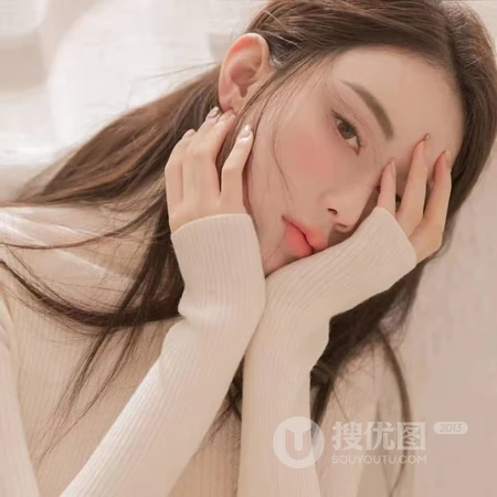 超有气质的长发气质女生，居家爱美的气质女生自拍微信头像