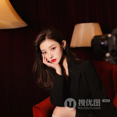 文艺女生，爱打扮的女生头像推荐