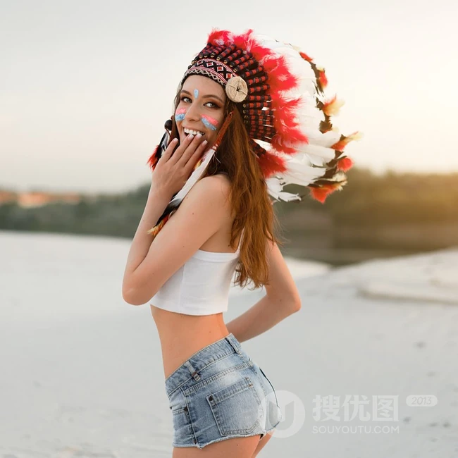 俄罗斯女生Viki_virgo的22岁写真生涯，样貌靓丽，身材凹凸亮眼