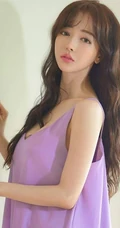 不爱好好穿衣的精选长腿女生模特气质写真，生活照图集