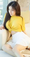 气质匀称女生可爱多室内写真图集（一），T恤 牛仔皆美丽动人