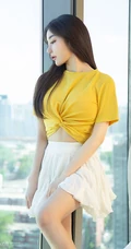 气质匀称女生可爱多室内写真图集（一），T恤 牛仔皆美丽动人