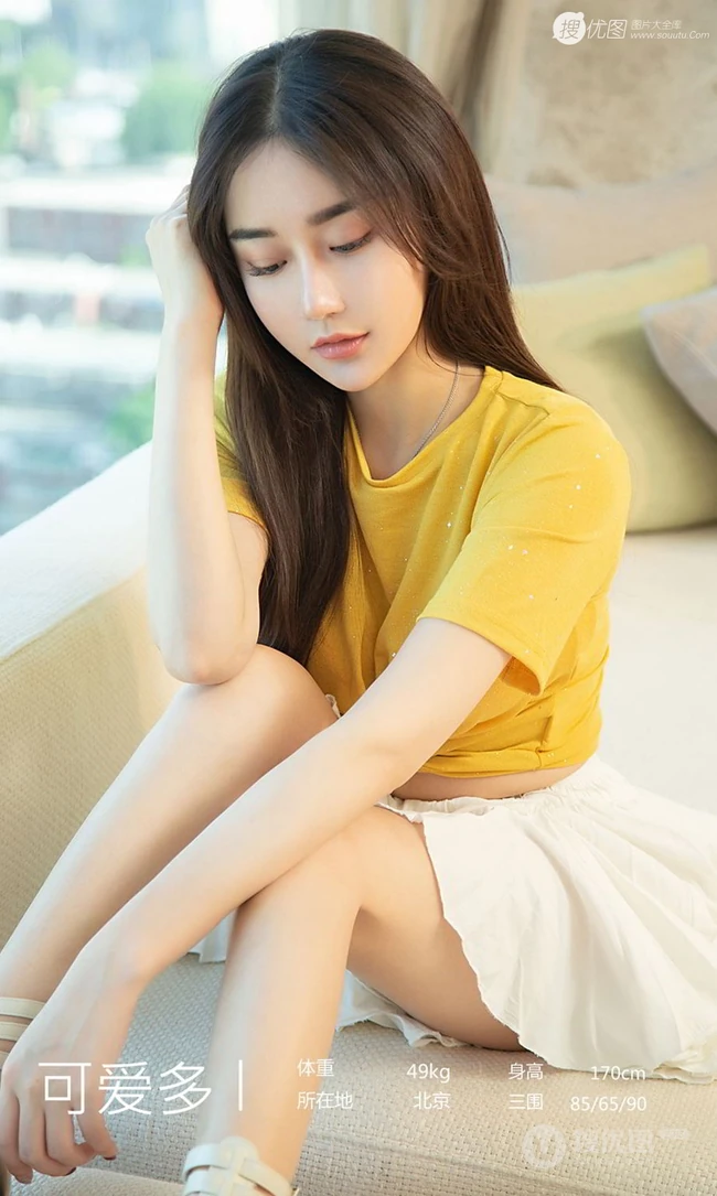 气质匀称女生可爱多室内写真图集（一），T恤 牛仔皆美丽动人