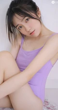 幸福的小女人，幸福可爱女生紧身死库水气质室内写真图片