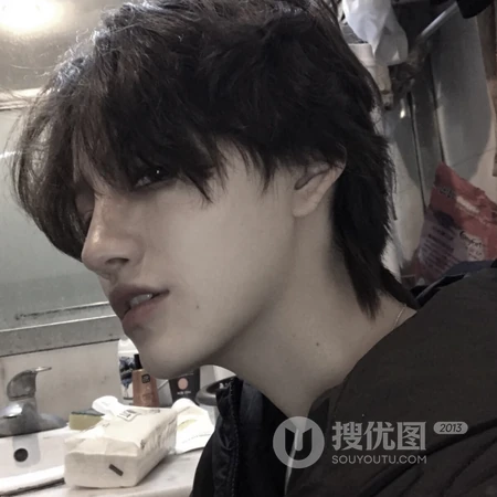 清纯帅气的时尚型男头像图片