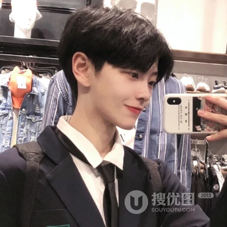 清纯帅气的时尚型男头像图片