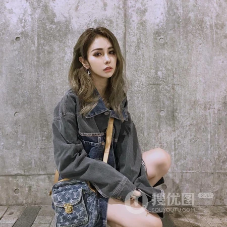 个性的韩系女生头像免费下载