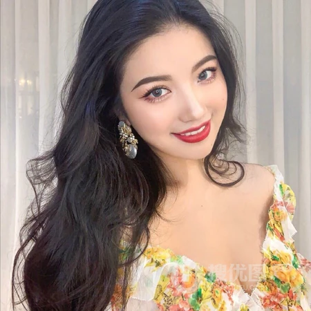个性的韩系女生头像免费下载
