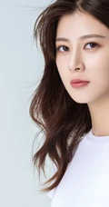 90后人气小花赵昭仪多套服饰写真，尽显动人阳光甜美笑容