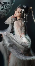 唯美的画风，美艳的古代美女手机壁纸下载