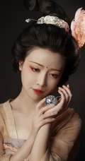 唯美的画风，美艳的古代美女手机壁纸下载