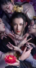 唯美美艳妃子围绕着的古风美男精美手机壁纸图片