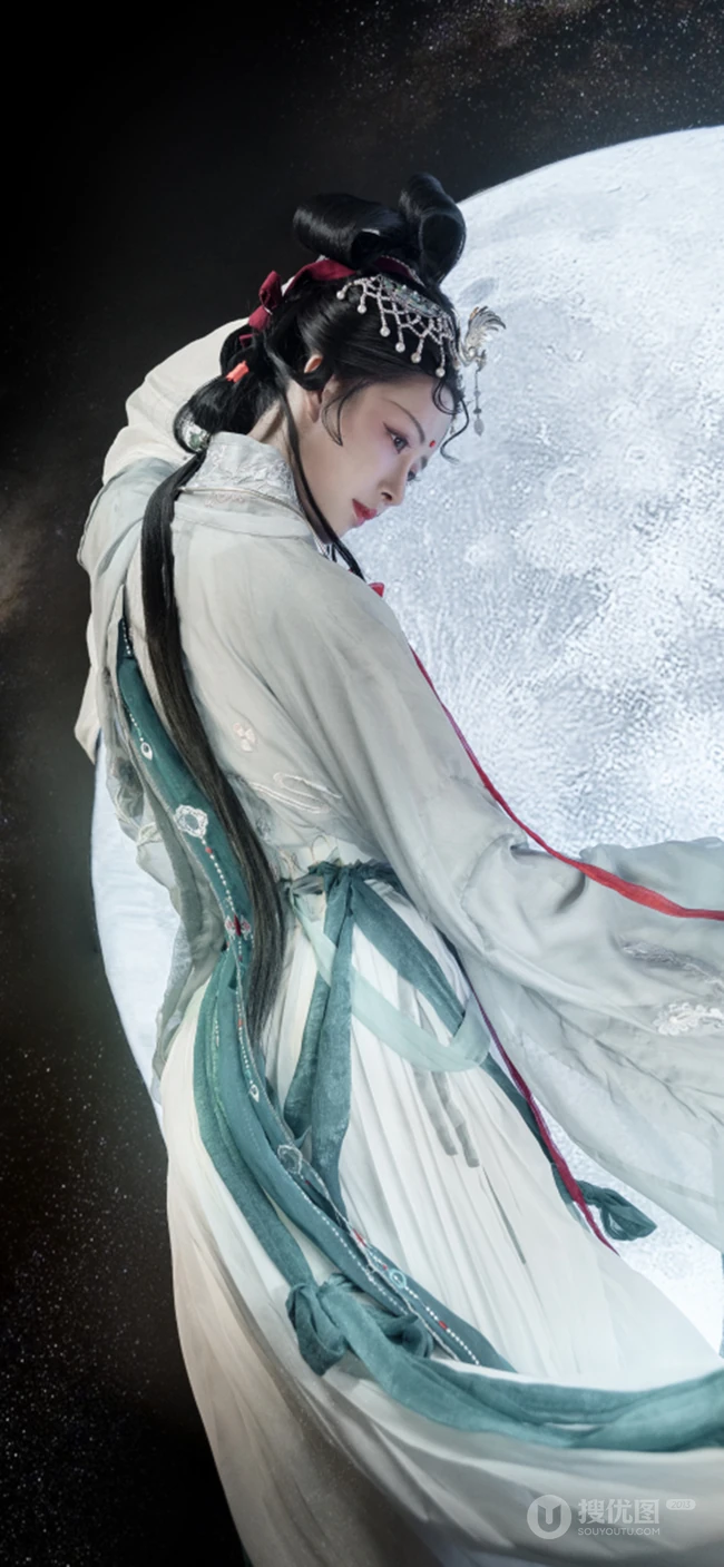 嫦娥奔月，唯美的仙女嫦娥和玉兔的手机壁纸
