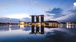 唯美的海上城市建筑高清电脑壁纸