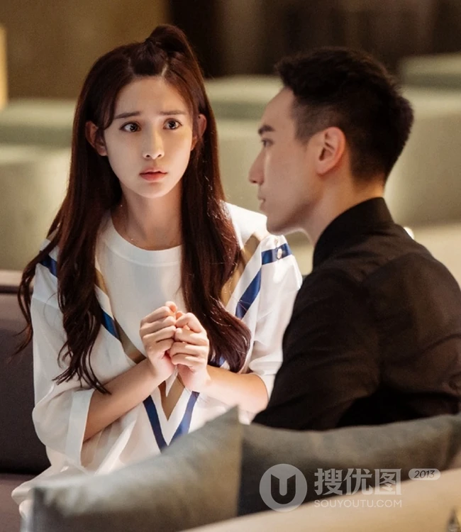 女演员孟子义《我不是购物狂》超美时尚造型剧照图片