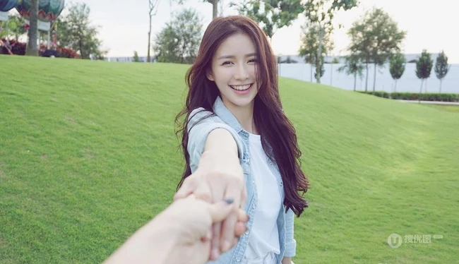 治愈系笑容超动人，马来女生蔡卓宜自拍，写真，生活照图集