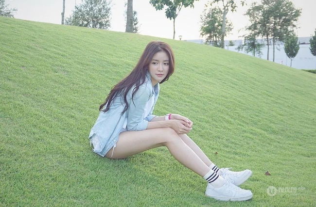 治愈系笑容超动人，马来女生蔡卓宜自拍，写真，生活照图集