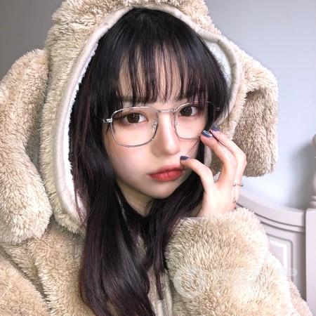 非主流烟熏妆女生头像图片