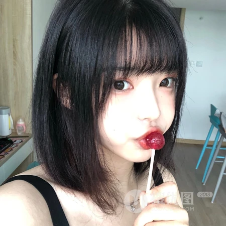 非主流烟熏妆女生头像图片