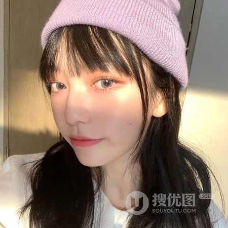 长发可爱的非主流妹子头像图片