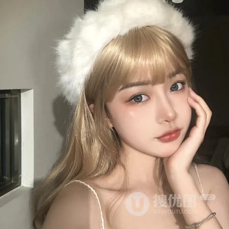 个性十足的浓装妹子比较非主流的女生头像