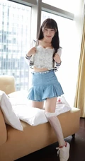 气质时尚女生可儿小姐姐短裙写真上线，好一个胸涌波涛，霸气身材