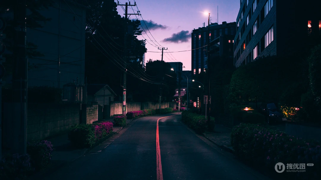 夜晚城市的道路灯光意境电脑壁纸