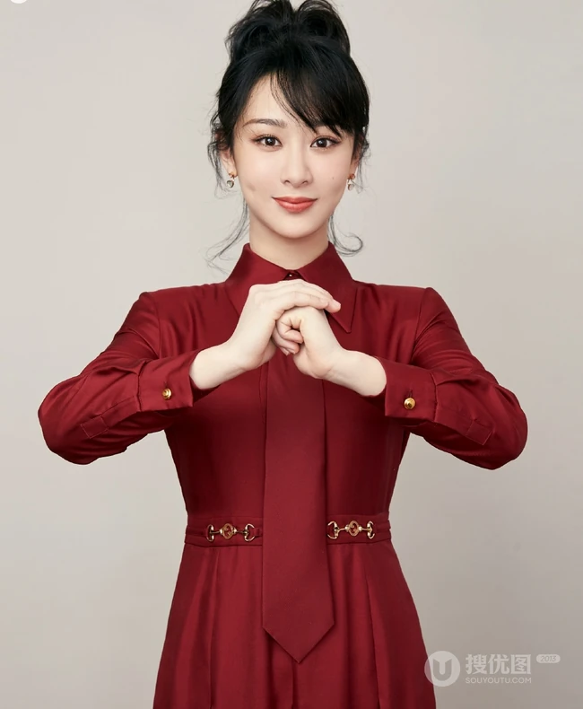 杨紫红色衬衫领带《再次相约二十年》喜庆主题写真图片