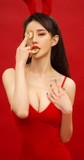 美艳性感的兔女郎美女红色系高清2K手机壁纸