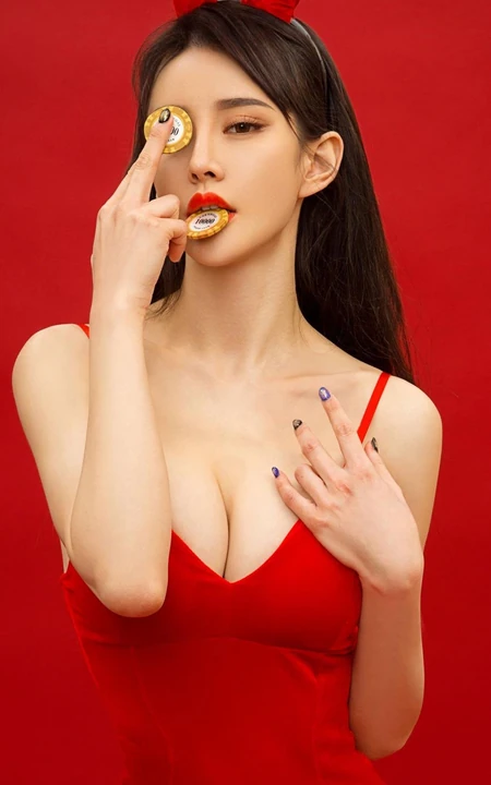 美艳性感的兔女郎美女红色系高清2K手机壁纸