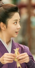 谭松韵《锦衣之下》个人剧照图片，谭松韵饰演的袁今夏唯美剧照