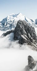 巍峨雄伟的雪山高清护眼手机壁纸2K屏专属