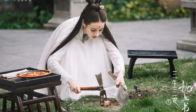迪丽热巴古装仙气扮相剧照，《三生三世枕上书》迪丽热巴个人剧照图片
