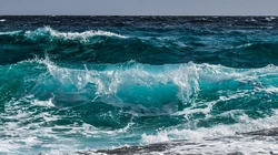 大海、海浪、浪花、波涛汹涌的海浪浪花景色壁纸图片