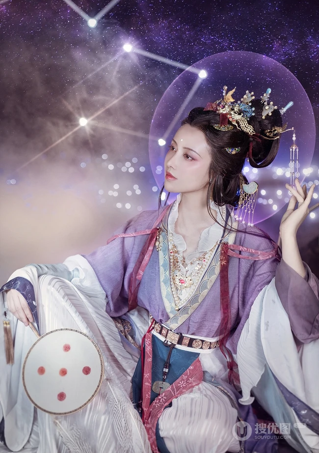 抖音最火敦煌女模特真的菜菜唯美南宋《天文图》碑文物COS鉴赏