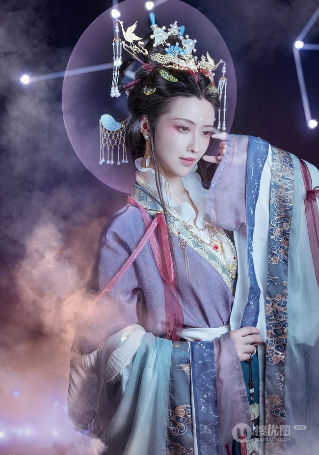 抖音最火敦煌女模特真的菜菜唯美南宋《天文图》碑文物COS鉴赏