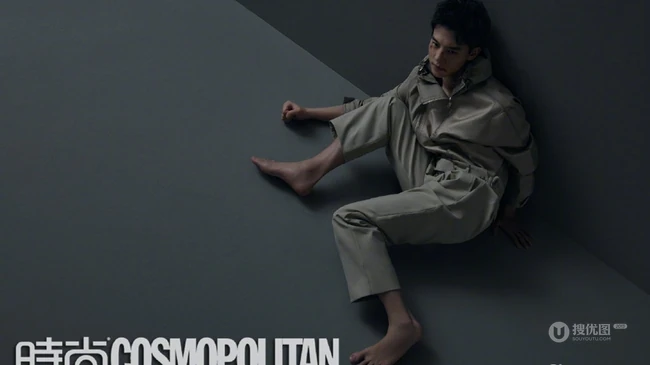 硬朗型帅哥尹昉带伤妆容登《时尚COSMO》杂志写真图片