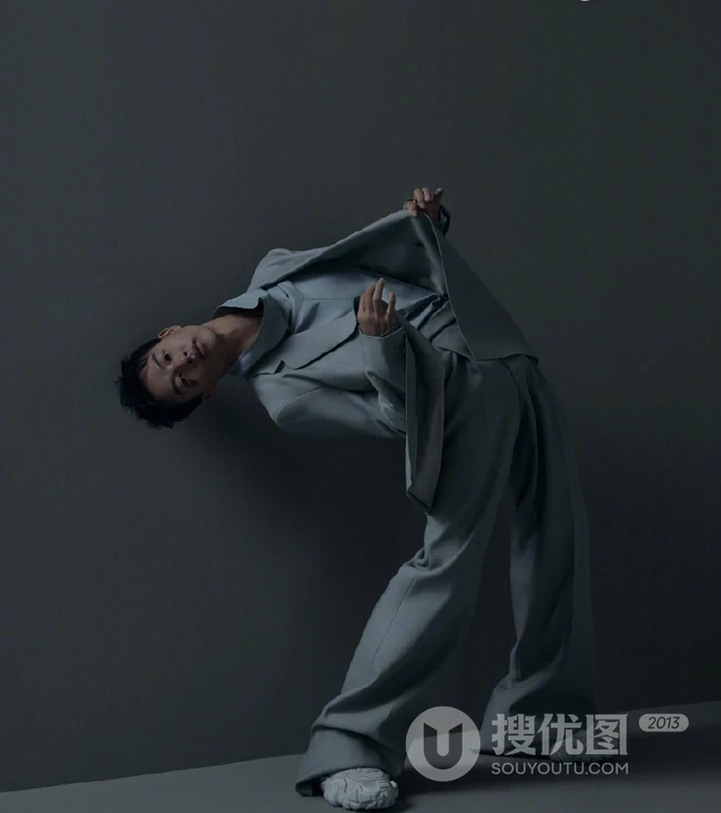 硬朗型帅哥尹昉带伤妆容登《时尚COSMO》杂志写真图片