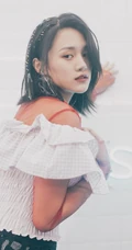 安悦溪妩媚图片，安悦溪复古胶片色气质妩媚杂志写真图片