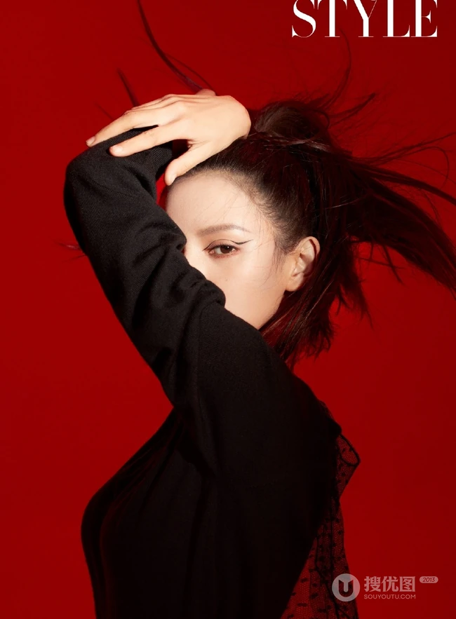 张予曦时尚酷美百变造型登《STYLE》杂志写真图片
