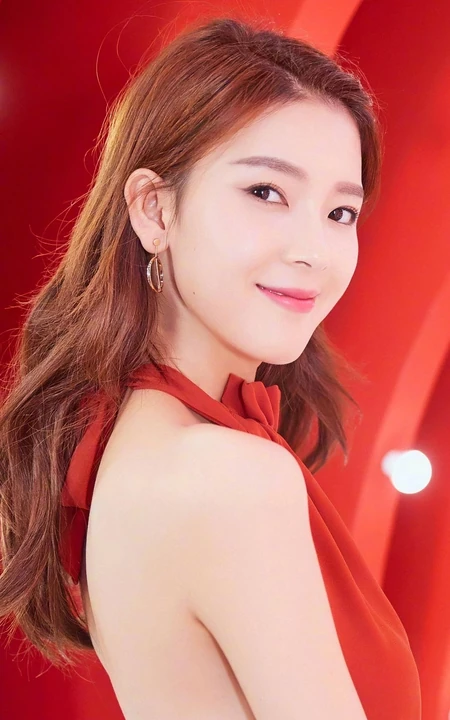 三月美女明星手机壁纸推荐-陈瑶2K屏手机背景