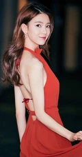 三月美女明星手机壁纸推荐-陈瑶2K屏手机背景