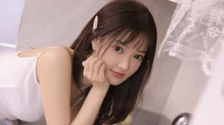 黑直长发清新美丽娇小美女私房写真桌面壁纸图片