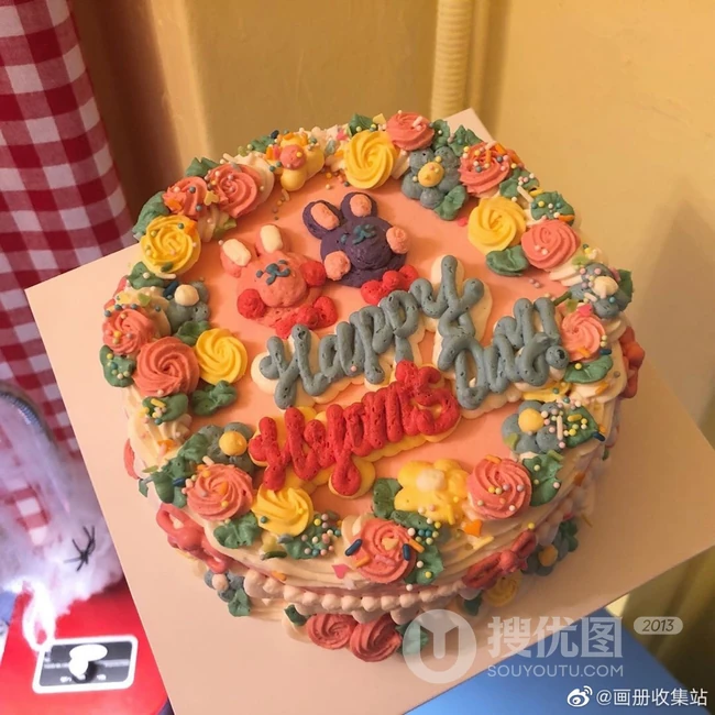 欧式风格的爱心撞色生日蛋糕图片 第6张